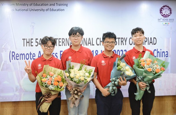 100% thí sinh Việt Nam đạt Huy chương vàng Olympic Hóa học quốc tế